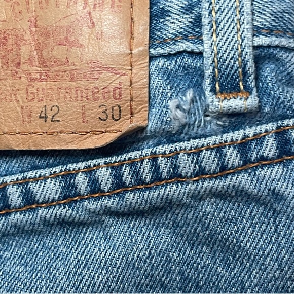 Vtg 90s LEVI LEVI’S 505 Men’s 42x30  Denim Jeans Medium Wash Classic Casual READ - Picture 12 of 13